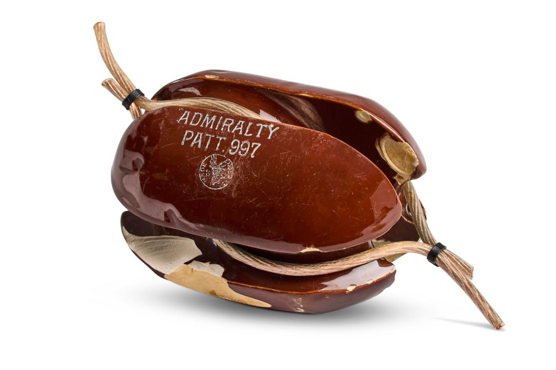 Ceramic insulator egg 