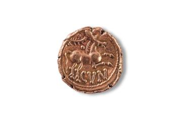 Reverse (tail) of Iron Age gold stater (coin) 